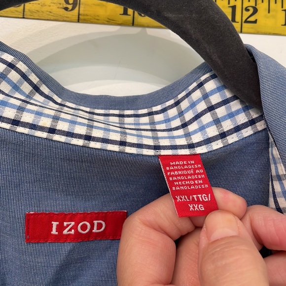 Set of 2 Izod and Dockers button down long sleeve shirts - Picture 3 of 6
